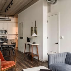 Luxury Designer Loft 302 | River North